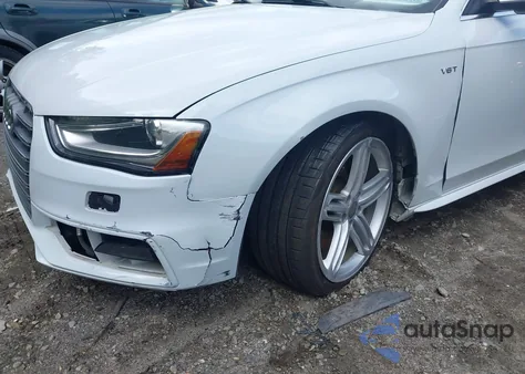 2015 Audi S4 3.0T Premium Plus z USA, uszkodzony, nr VIN WAUBGAFL2FA072538